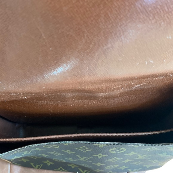 💎LUXURY SALE💎Authentic Louis Vuitton Cartouchiere GM💎 - Picture 10 of 11